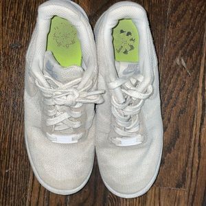 Nike Air Force 1 Crater Flyknit White Grey / Off white 6Y Kids sneakers